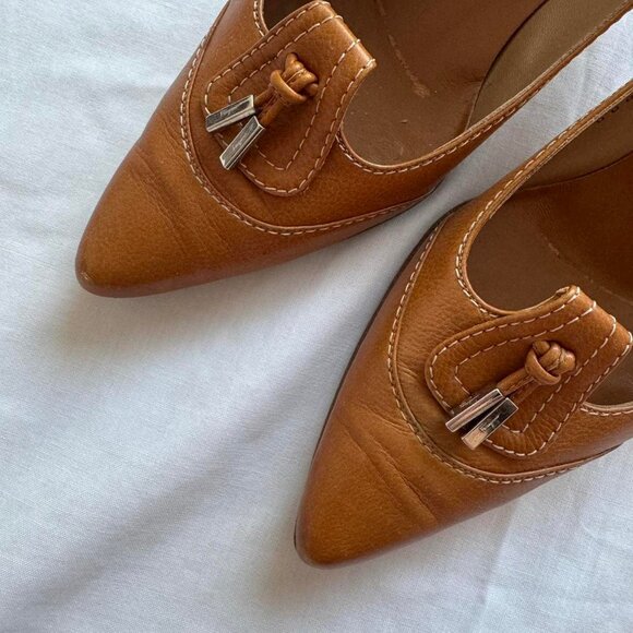 ferragamo brown leather kitten heels - Picture 3 of 6